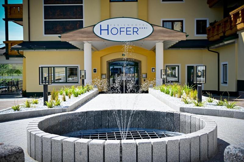 Ferienhotel Hofer Superior Strass im Attergau Exterior photo